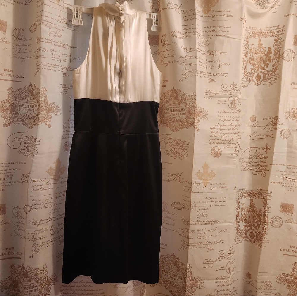 Bicolor satin dress sleeveless black ,& white sz 6